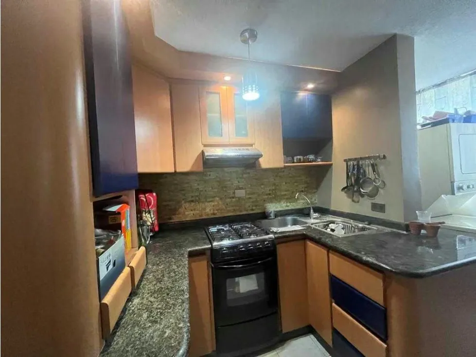 Apartamento en venta Los Teques Urb. La Quinta 75m2 - 26