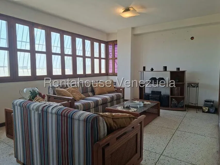 Apartamento (1 Nivel) en Venta en Los Olivos, Zulia - 11