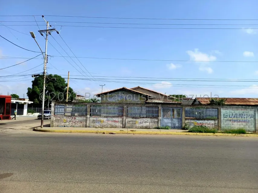 Galpon - Deposito en Alquiler en Avenida Vargas, Zulia - 2
