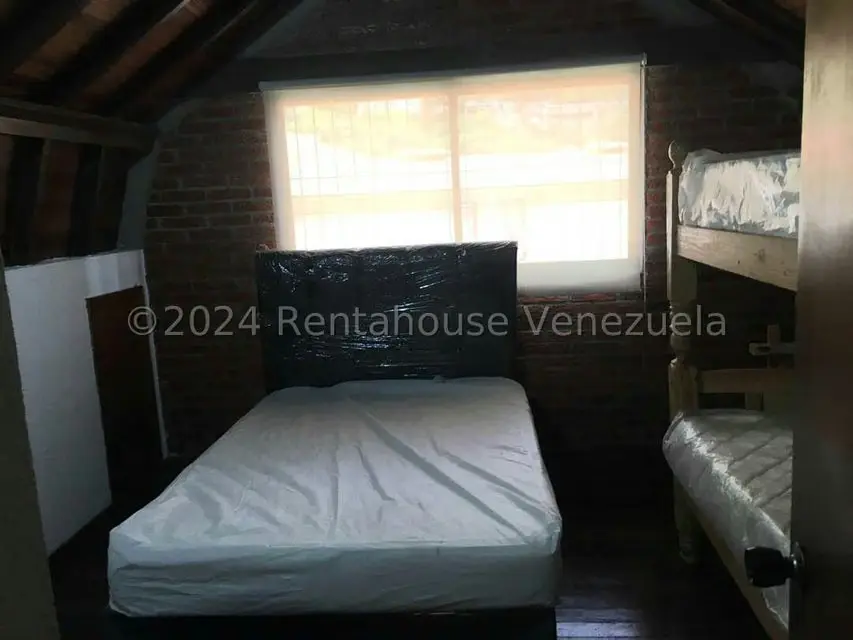 Townhouse (Duplex) en Venta en Via Principal, Trujillo - 14