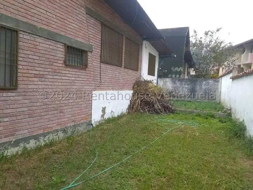 Townhouse (Duplex) en Venta en Via Principal, Trujillo - 18
