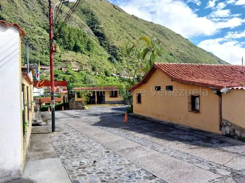Townhouse (Duplex) en Venta en Via Principal, Trujillo - 3