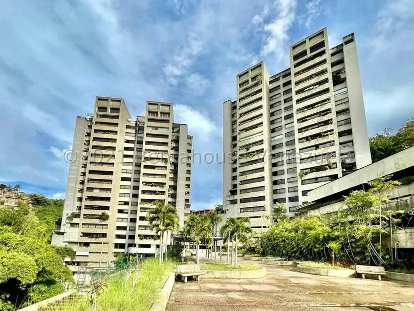 Apartamento (Planta Baja) en Venta en Alto Hatillo, Distrito Metropolitano