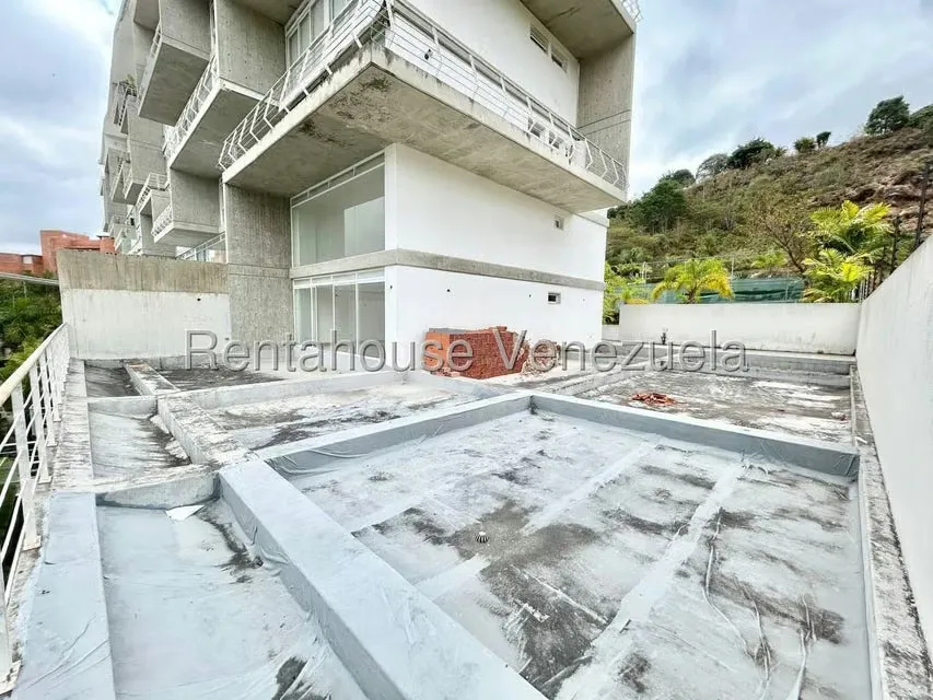 Apartamento (Duplex) en Venta en Solar del Hatillo, Distrito Metropolitano - 12