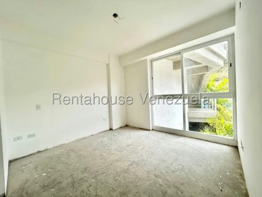 Apartamento (Duplex) en Venta en Solar del Hatillo, Distrito Metropolitano - 22