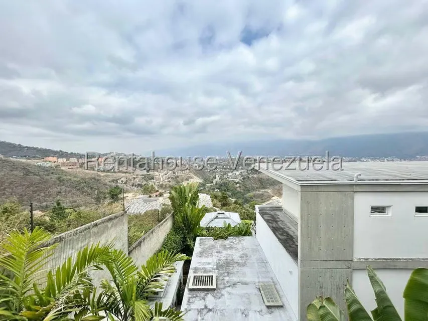 Apartamento (Duplex) en Venta en Solar del Hatillo, Distrito Metropolitano - 37