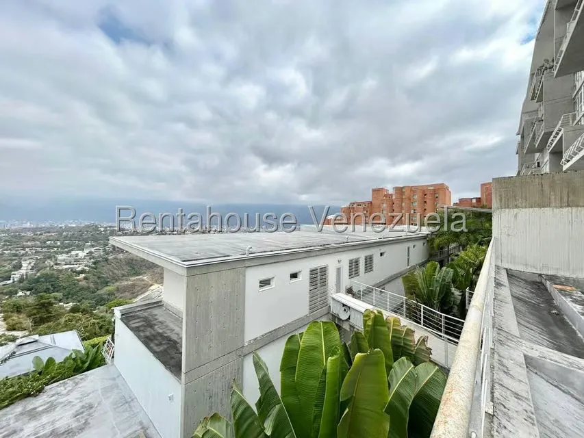 Apartamento (Duplex) en Venta en Solar del Hatillo, Distrito Metropolitano - 38