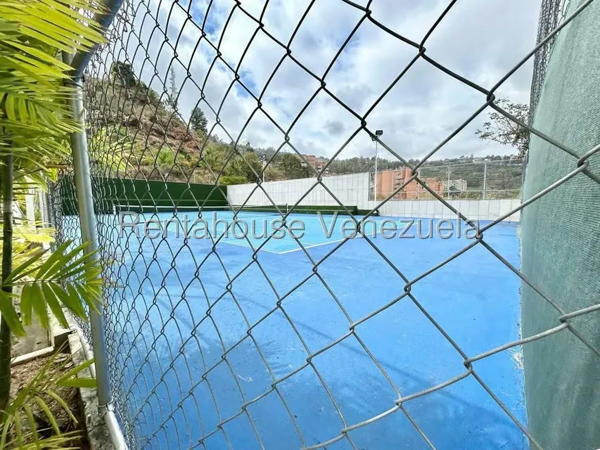 Apartamento (Duplex) en Venta en Solar del Hatillo, Distrito Metropolitano - 49