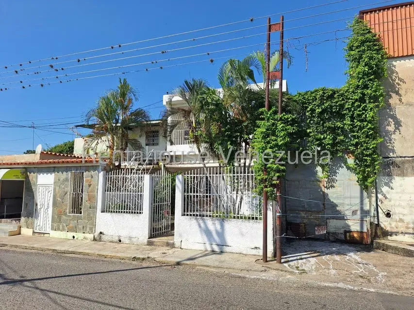 Casa (1 Nivel) en Venta en Centro, Carabobo