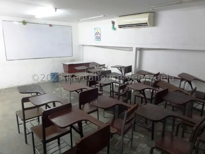 Negocios y Empresas (Educacion) en Venta en Montalban I, Distrito Metropolitano - 14