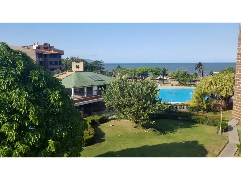 Vendo PH 60m2 Los Timones Higuerote 7190