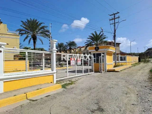 TOWN HOUSE EN LOS ROBLES, 3 HABITACIONES, MUNICIPIO MANEIRO, ISLA DE MARGARITA, NUEVA ESPARTA - 19