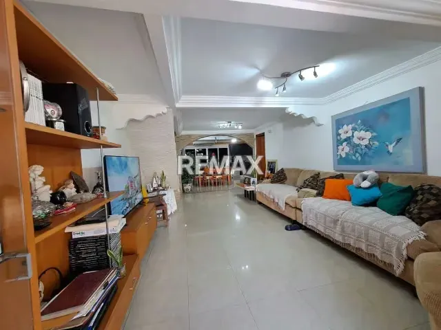 TOWN HOUSE EN LOS ROBLES, 3 HABITACIONES, MUNICIPIO MANEIRO, ISLA DE MARGARITA, NUEVA ESPARTA - 4