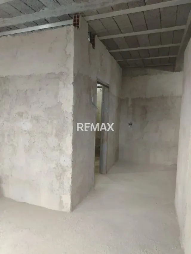 En Venta Apartamento en Obra Gris en la zona Norte, Sector Sabana Grande. - 2
