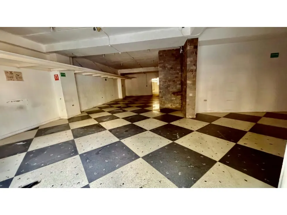 Vendo local comercial a pie de calle 151m2 Mariperez 0694 - 15