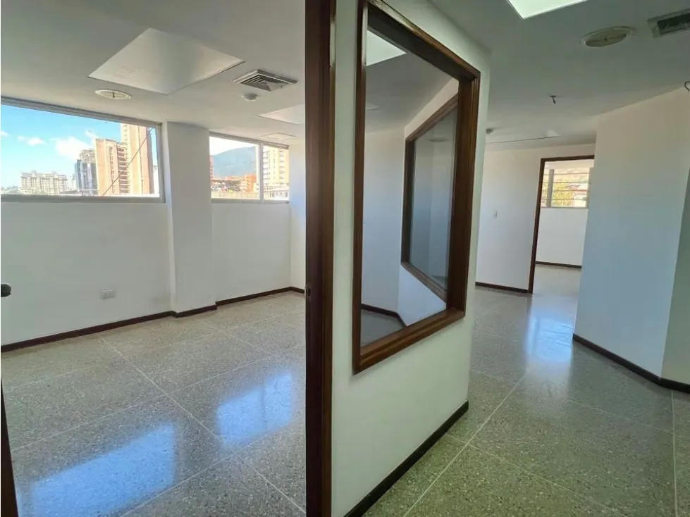 En Venta Planta Industrial en Boleita Sur, Sucre - Caracas - 16