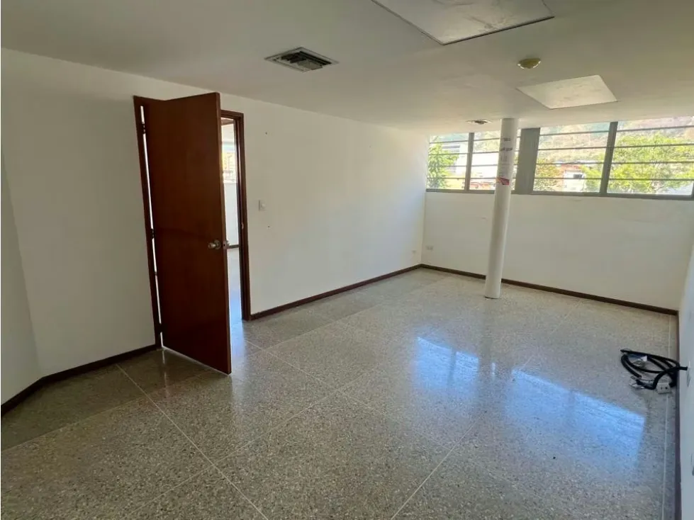 En Venta Planta Industrial en Boleita Sur, Sucre - Caracas - 20