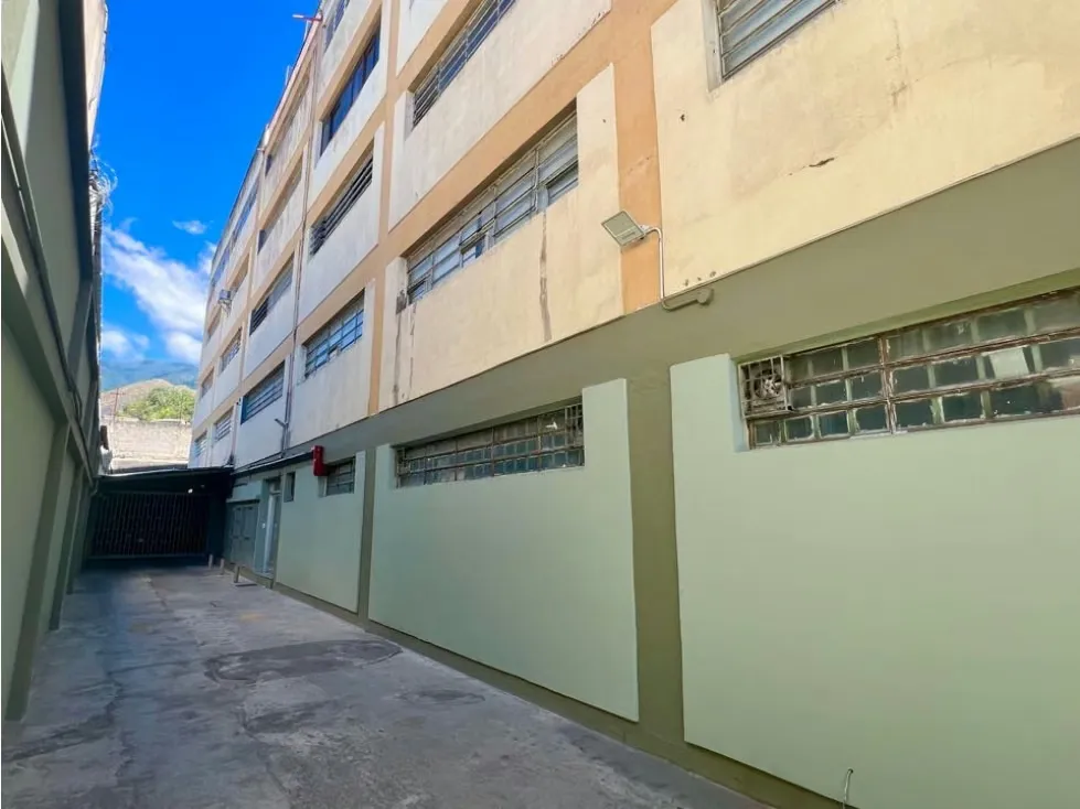 En Venta Planta Industrial en Boleita Sur, Sucre - Caracas - 4