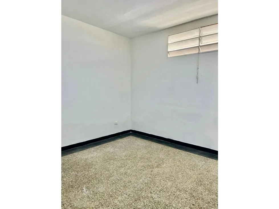 Se alquila casa 800m2 Altamira - 21