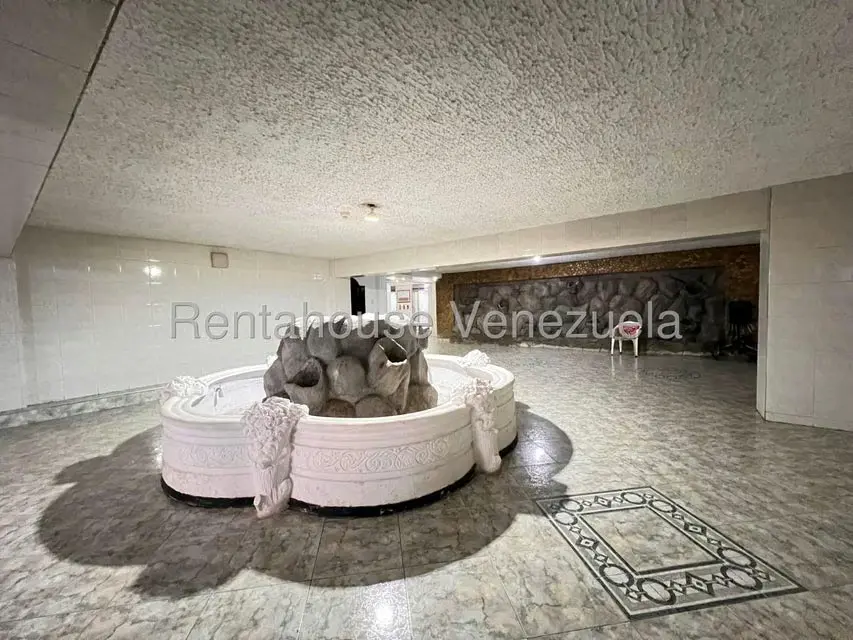 Apartamento (1 Nivel) en Venta en Centro, Aragua - 2
