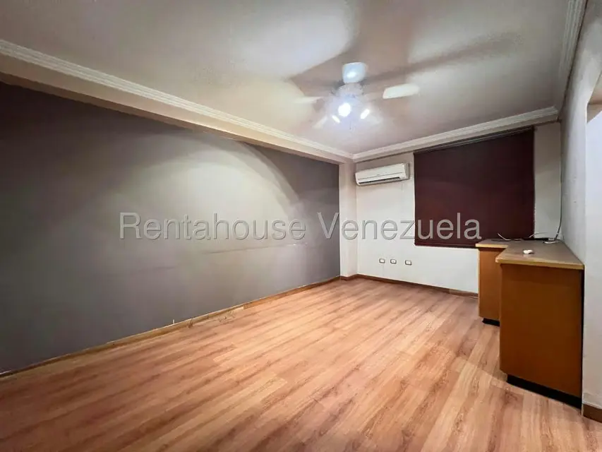 Apartamento (1 Nivel) en Venta en Centro, Aragua - 22