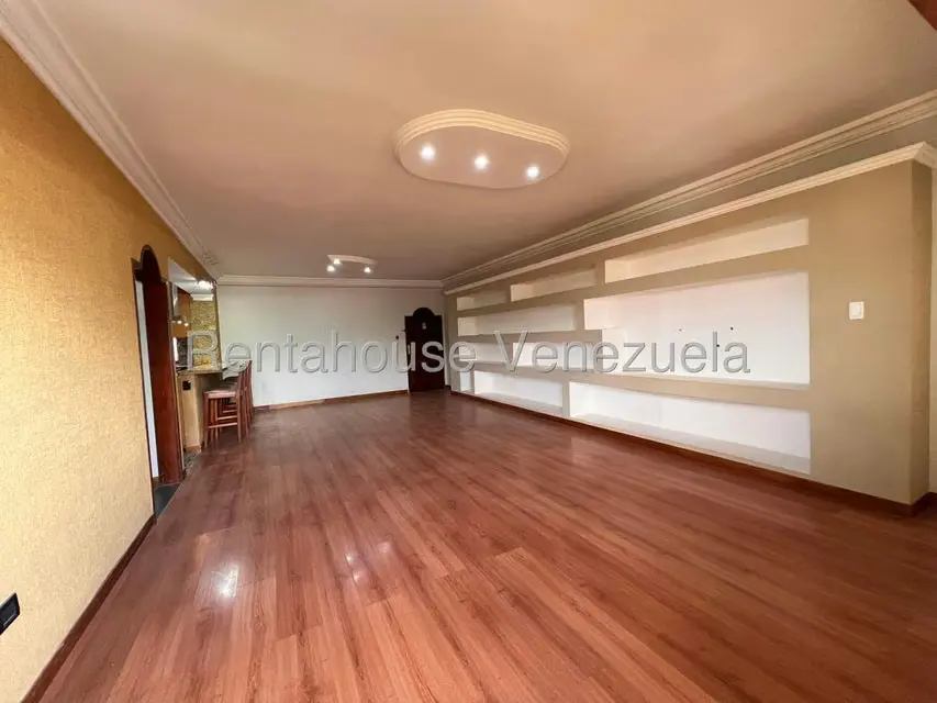 Apartamento (1 Nivel) en Venta en Centro, Aragua - 25