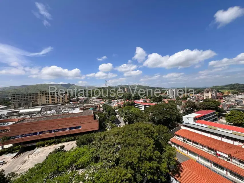 Apartamento (1 Nivel) en Venta en Centro, Aragua - 26