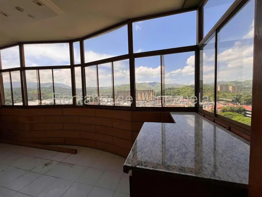 Apartamento (1 Nivel) en Venta en Centro, Aragua - 28