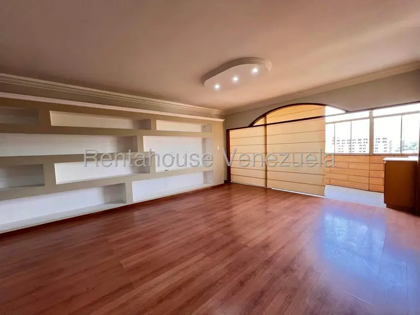 Apartamento (1 Nivel) en Venta en Centro, Aragua - 8