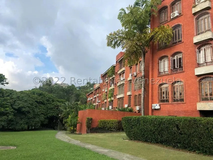 Apartamento (Planta Baja) en Alquiler en La Tahona, Distrito Metropolitano