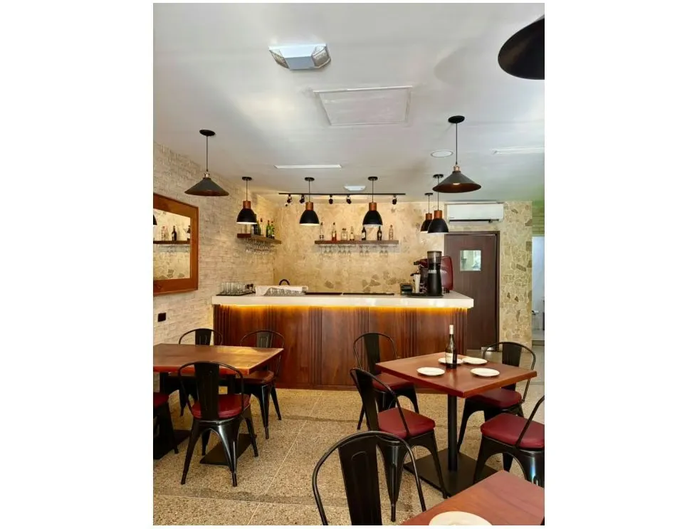 Se vende Local Comercial 150m² Altamira - 6
