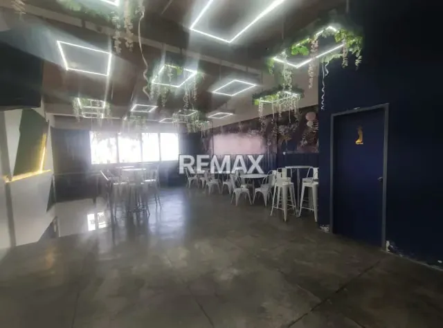 SE VENDE LOCAL PROPIO + FONDO DE COMERCIO DE BAR EQUIPADO EN CABUDARE - 4