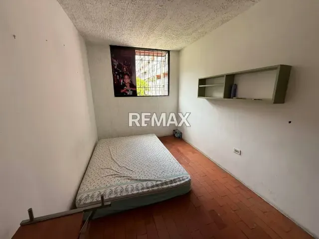 Apartamento Duplex en Caricuao, UD7 - 6