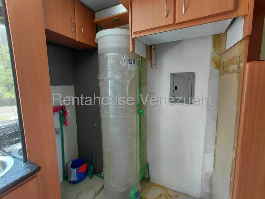 Apartamento (1 Nivel) en Alquiler en Miravila, Distrito Metropolitano - 6