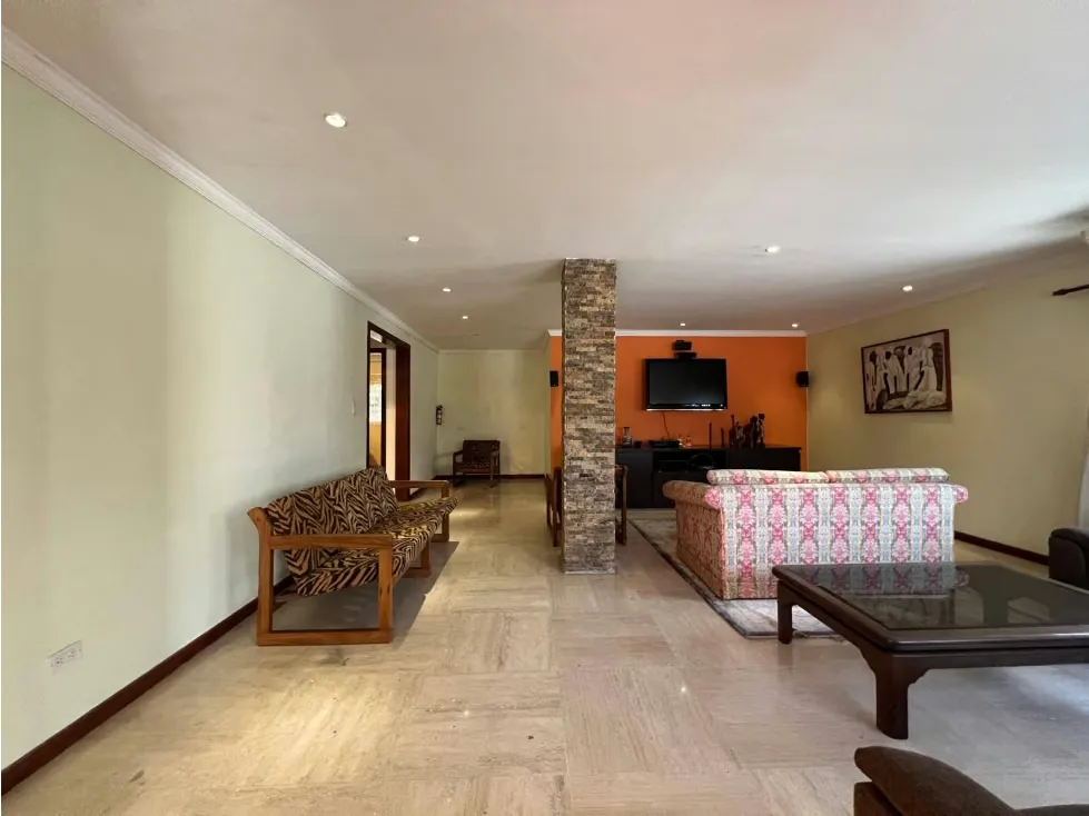 Se vende casa 980m² 6h+3s/7b+2s/4e San Roman - 30