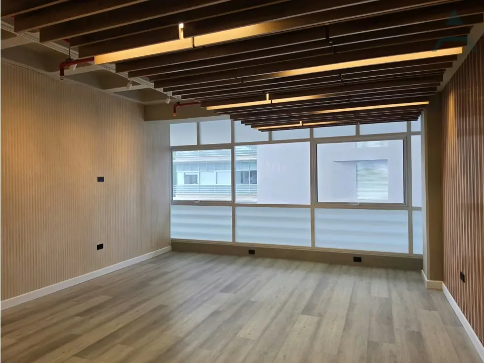 Se alquila Local Comercial 49m² El Hatillo - 2
