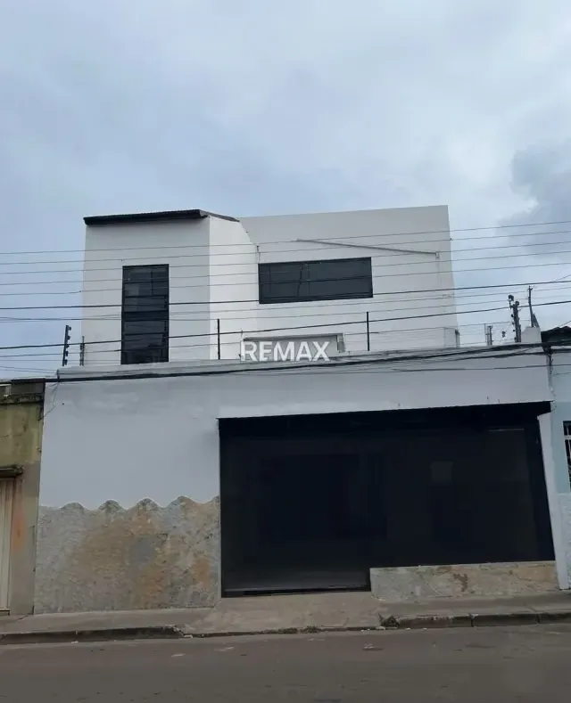 Edificio en Alquiler de 3 Niveles, en la Calle Azcue, Maturin