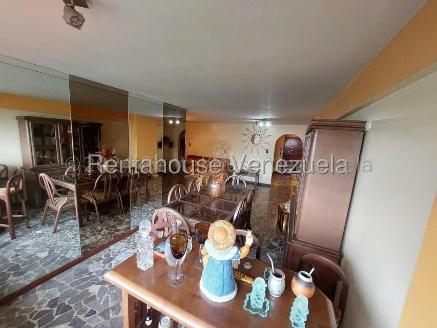 Apartamento (1 Nivel) en Alquiler en El Paraiso, Distrito Metropolitano - 9