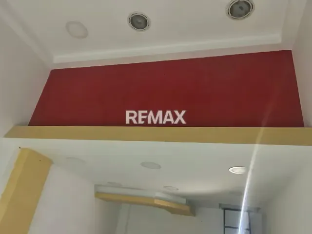 ALQUILER DE LOCAL COMERCIAL - 6
