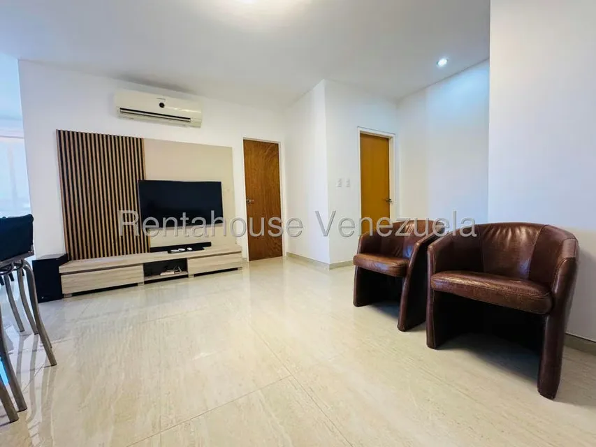 Apartamento (1 Nivel) en Alquiler en Boleita Norte, Distrito Metropolitano - 3