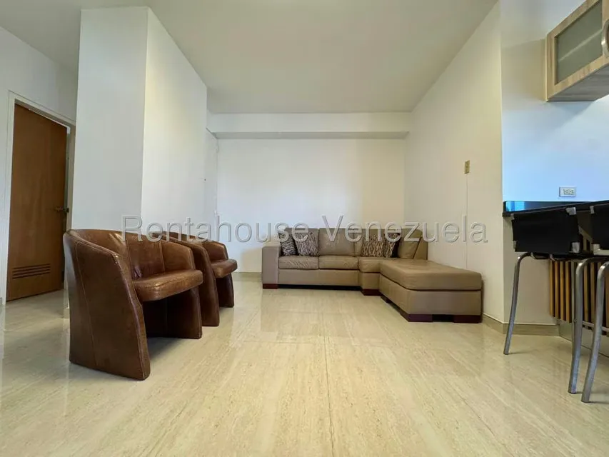 Apartamento (1 Nivel) en Alquiler en Boleita Norte, Distrito Metropolitano - 4