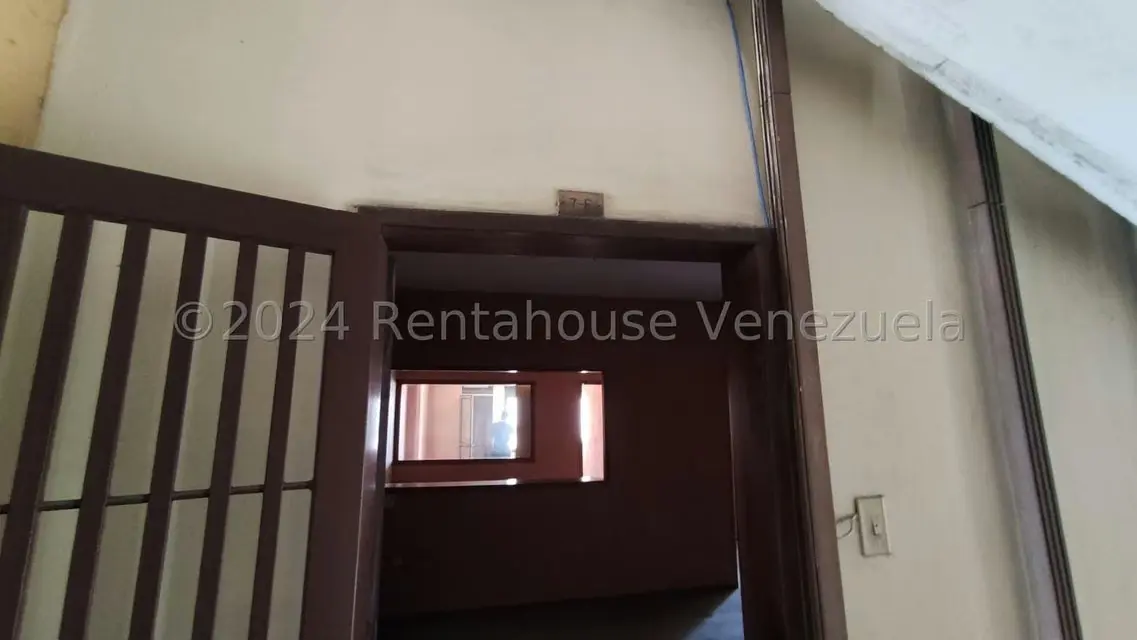 Comercial (Oficina) en Venta en Centro, Lara - 14