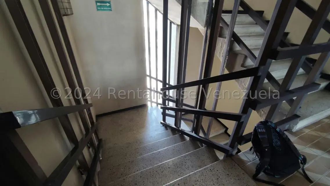 Comercial (Oficina) en Venta en Centro, Lara - 15