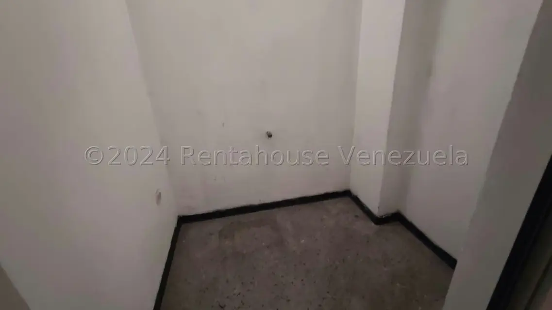 Comercial (Oficina) en Venta en Centro, Lara - 17