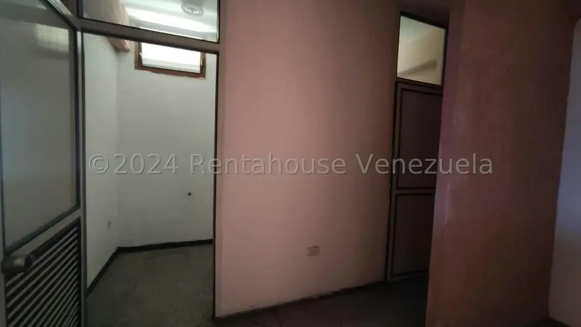 Comercial (Oficina) en Venta en Centro, Lara - 19