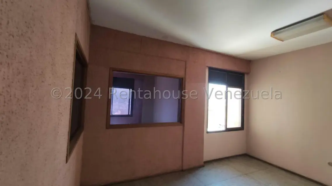 Comercial (Oficina) en Venta en Centro, Lara - 20