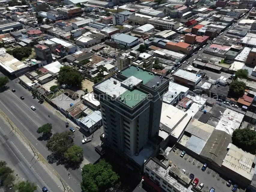 Comercial (Oficina) en Venta en Centro, Lara - 30