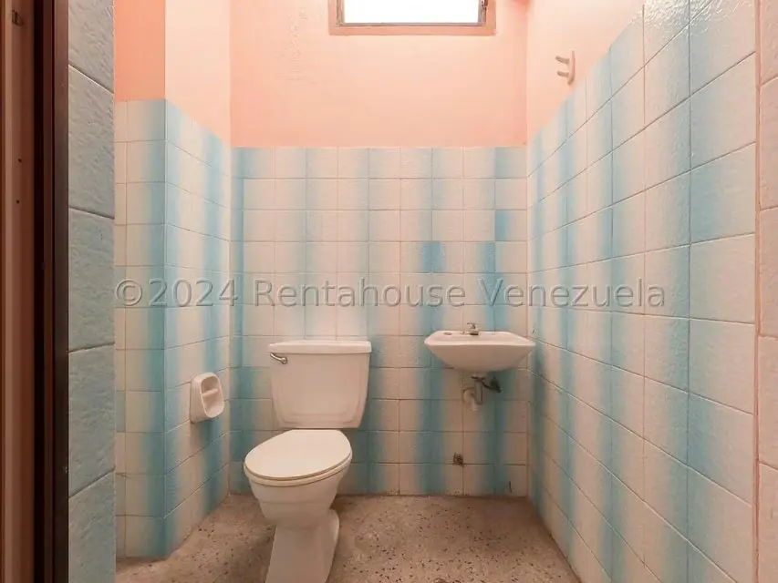 Comercial (Oficina) en Venta en Centro, Lara - 4