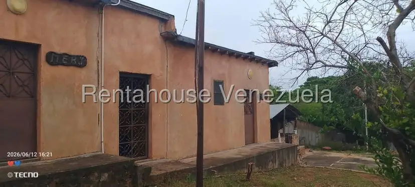 Comercial (Posada) en Venta en La Playa, Anzoategui