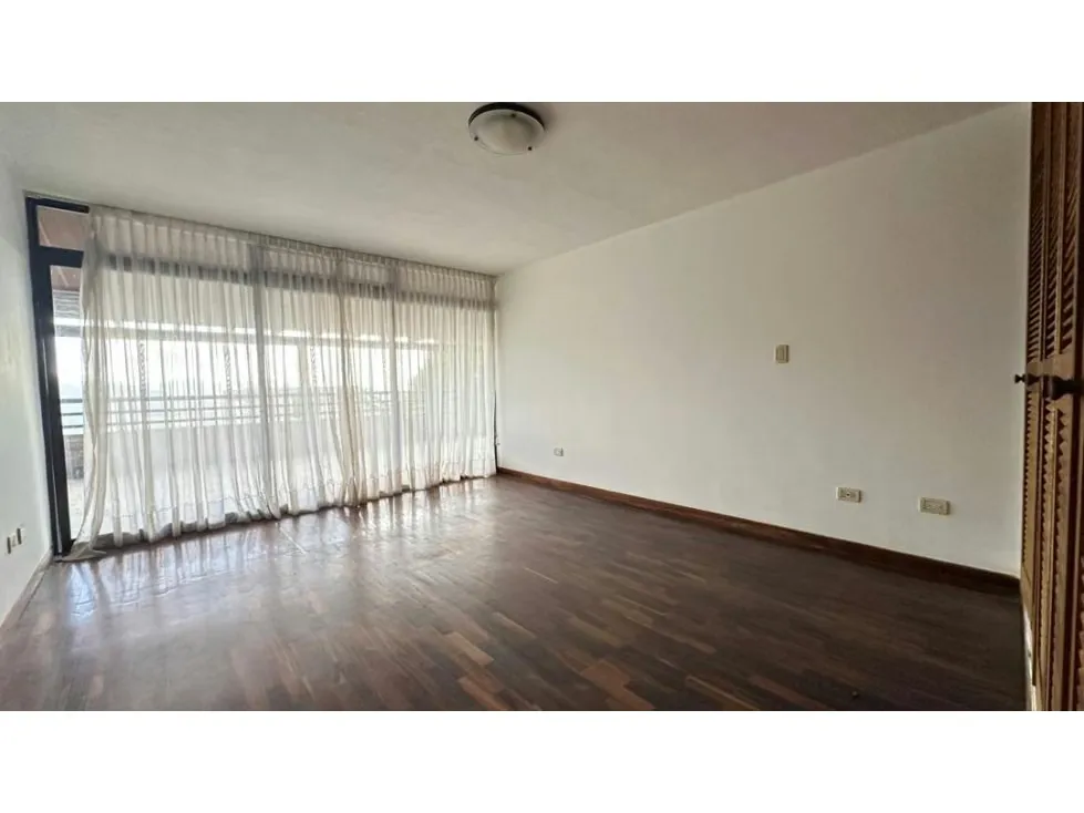 Se vende Apto PH 435m² 4h+1s/4b+1s/4p Alto Hatillo - 12
